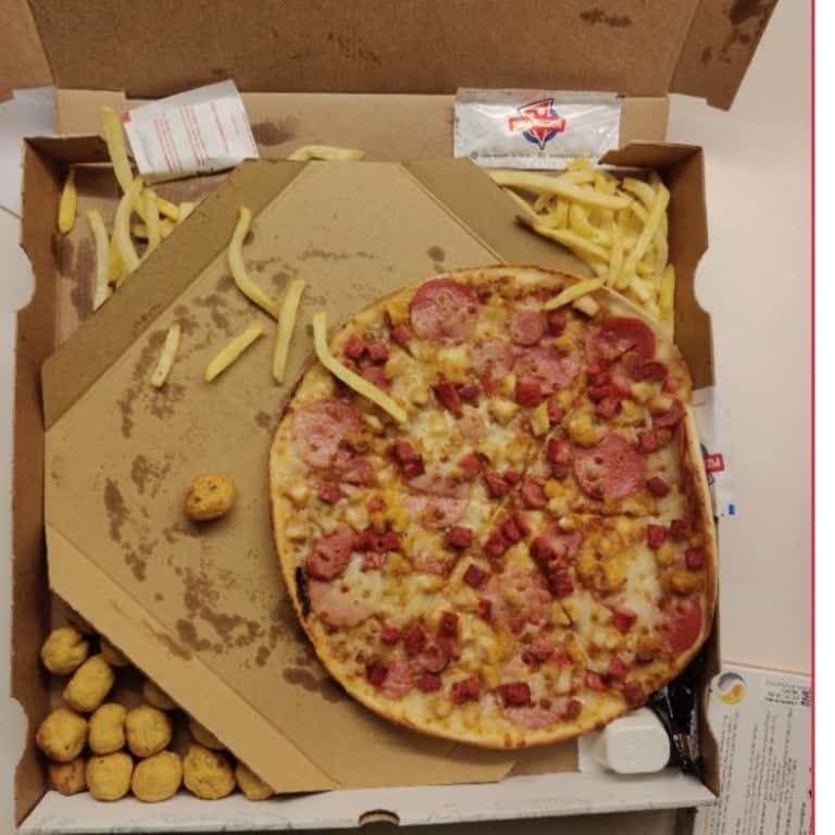 Yemeksepeti'nde Soğuk Ve Dağılmış Pizza Sorunu