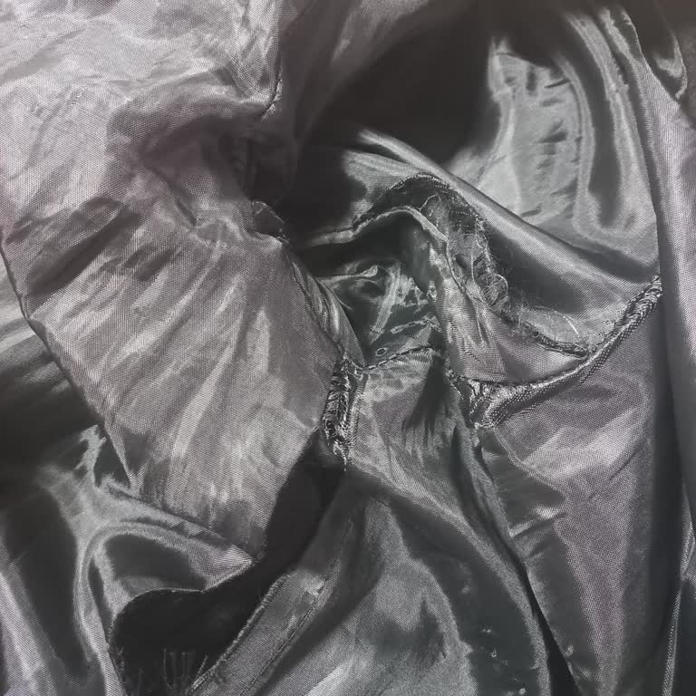 Kabanın Astarı Hızla Aşındı, Mağaza Çözüm Sunmuyor