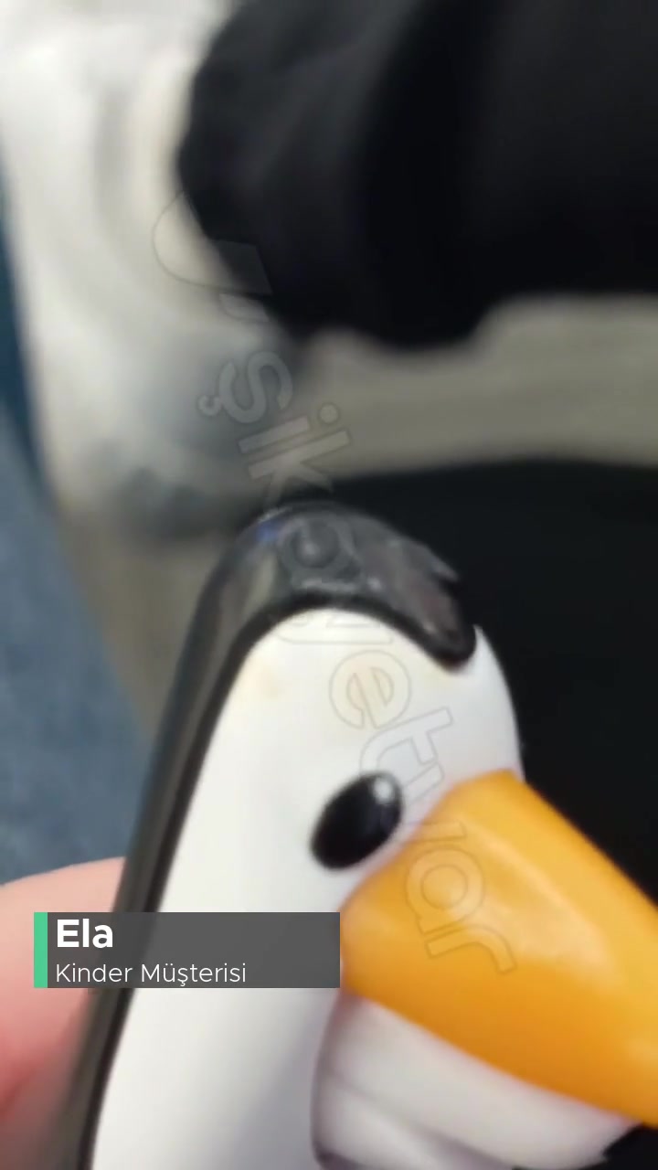 Kinder Maxi Oyuncak Lekeli videonun kapak resmi