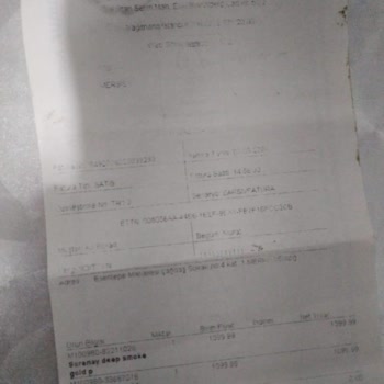 Mavi Kot Pantolonların Renk Atması Ve İade Talebi