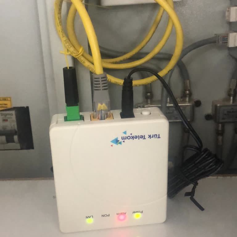 Türk Telekom'dan İnternet Bağlantı Sorunu Ve İletişim Eksikliği