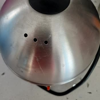 Arnica Yumurta Pişirme Makinesi Servis Sorunu: 1 Ayda Çözülemeyen Açma Kapama Düğmesi