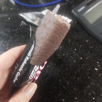 Tadelle Bitter Gofretin Eski Ürünü Yeni Ambalajda