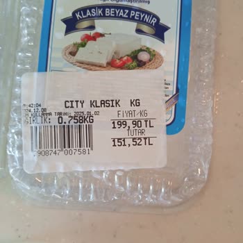 Bozuk Peynirlerle Sağlık Tehlikesi
