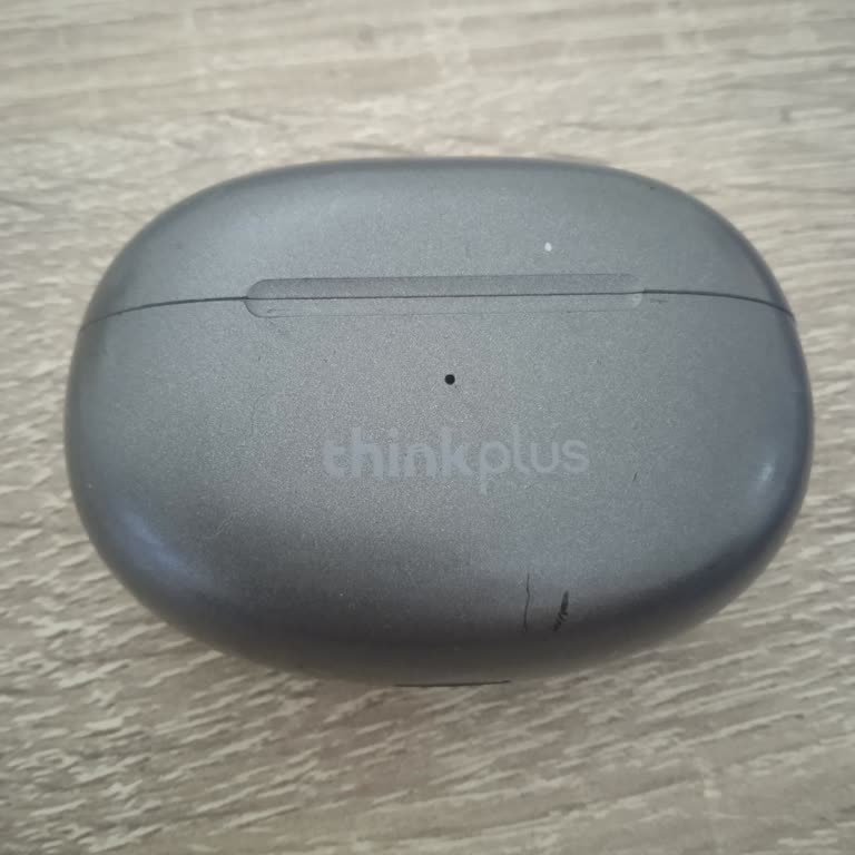 Bozuk AirPods Ve İlgisiz Servis