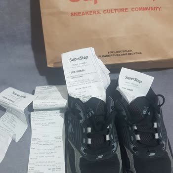 Renk Değişimi Ve İlgisiz Hizmet