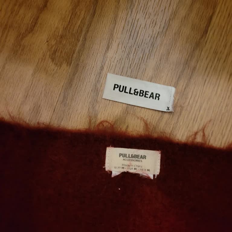 Pull And Bear Atkısının Tüy Dökme Sorunu Ve İade Zorluğu