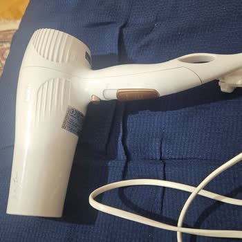 Fakir Saç Kurutma Makinesi Patladı: Güvenlik Riski Ve Ürün Şikayeti