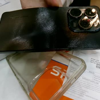 Garanti Kapsamı Dışında Kalan Şişen Batarya Ve Kırık Ekran Sorunu