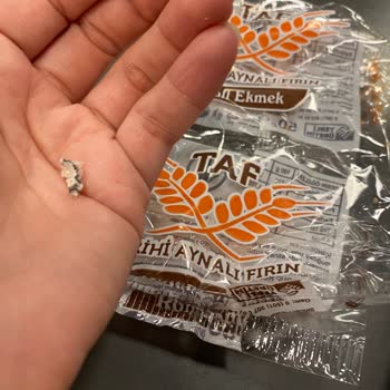 Tarihi Aynalı Fırın Ekmekte Demir Parçası Tehlikesi