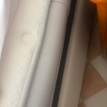 İki Ayda Deforme Olan Yatak Ve İlgisiz Servis