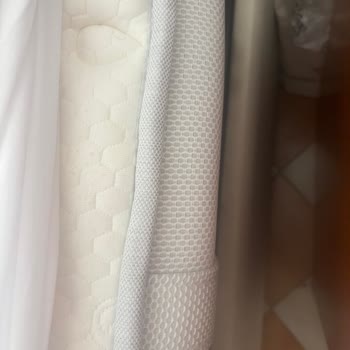 İki Ayda Deforme Olan Yatak Ve İlgisiz Servis