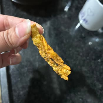 Doritos Paketinde Şaşırtıcı Ve Hijyenik Olmayan Parçalar!