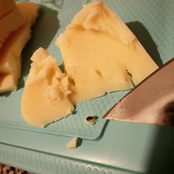 Şok Market 'ten Aldığım Peynirde Yabancı Madde Şoku