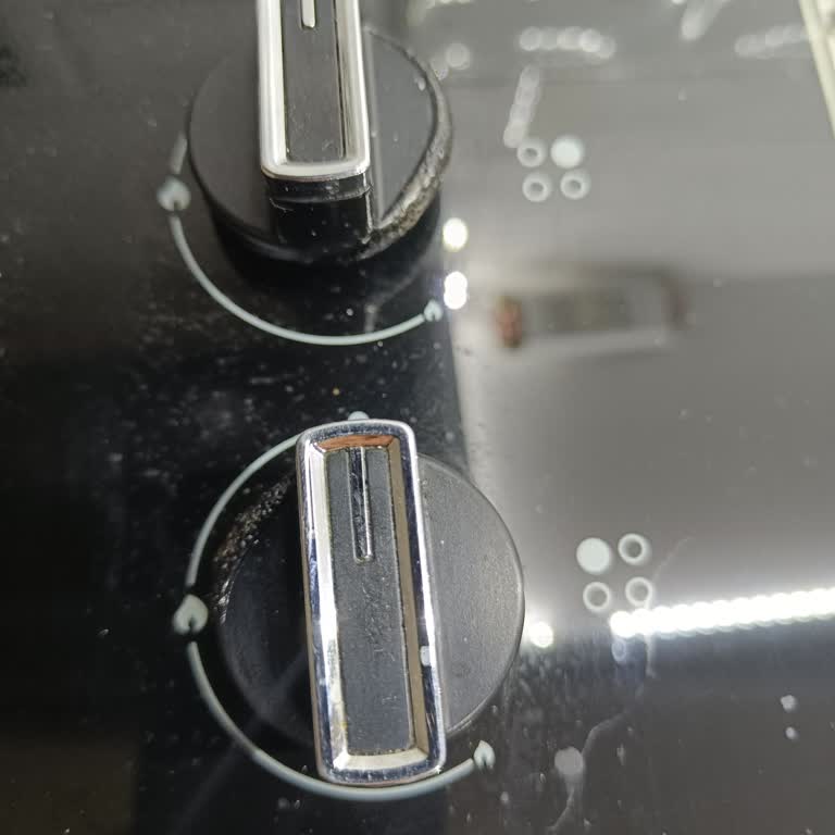 Gaz Kaçağı Ve Yanmış Tuşlarla Gelen Sorun