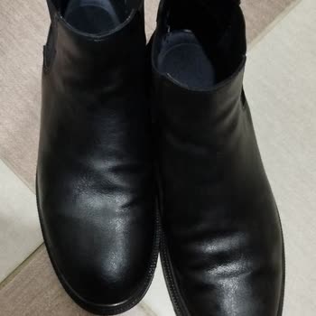 Kışlık Botlar Su Geçiriyor Ve Kalitesiz