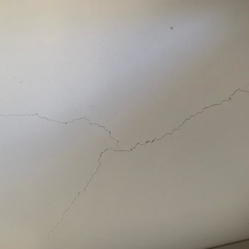 Yataş Mağazasında Teslimat Sorunu Ve Çatlak Baza Şoku