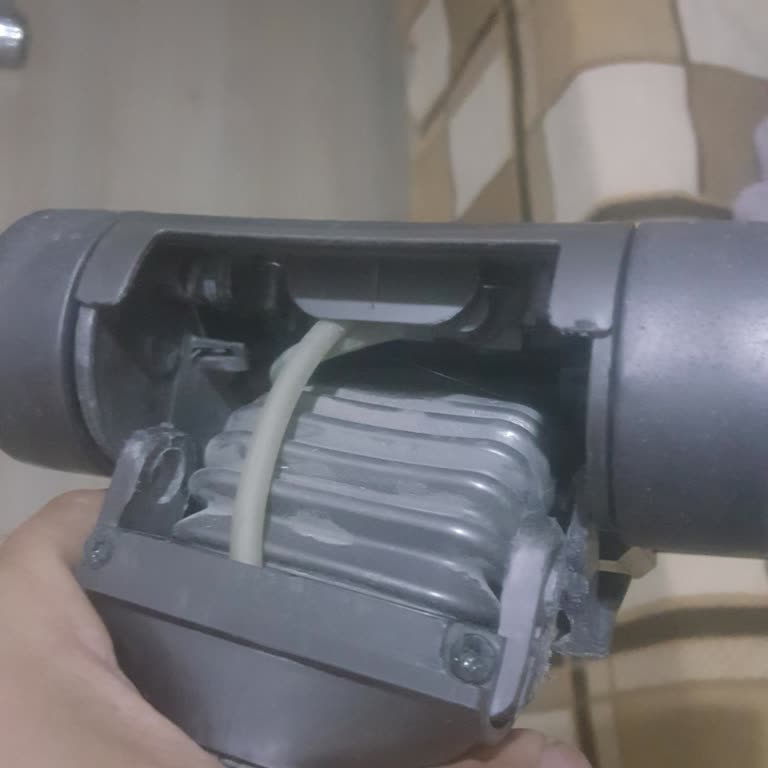 Dyson Süpürge Başlık Kırılması Ve Yedek Parça Sorunu