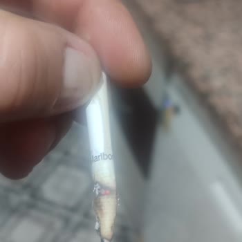 Marlboro Blue Paketlerinden Odun Çıkıyor!