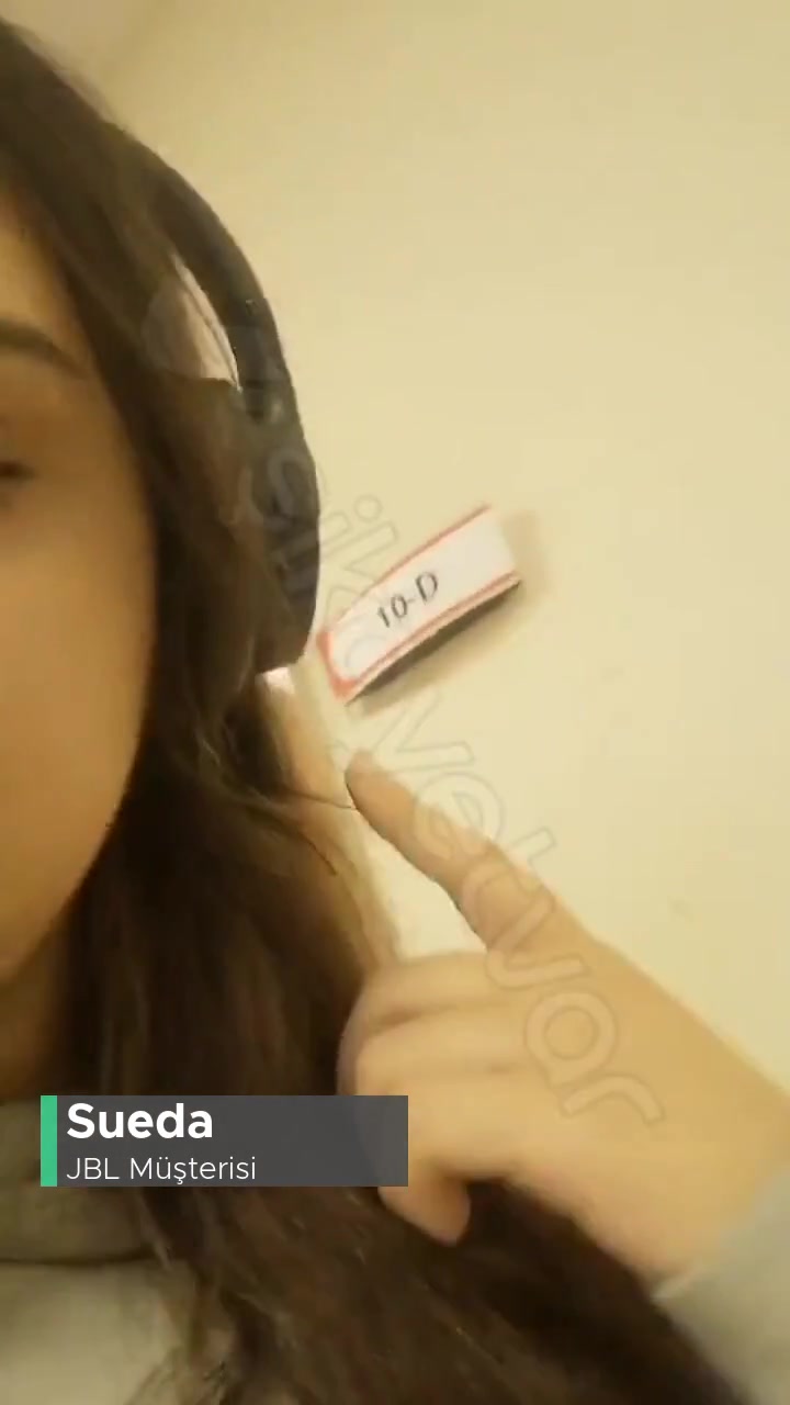 JBL 720BT Kulaklığımdan Ses Geliyor! videonun kapak resmi