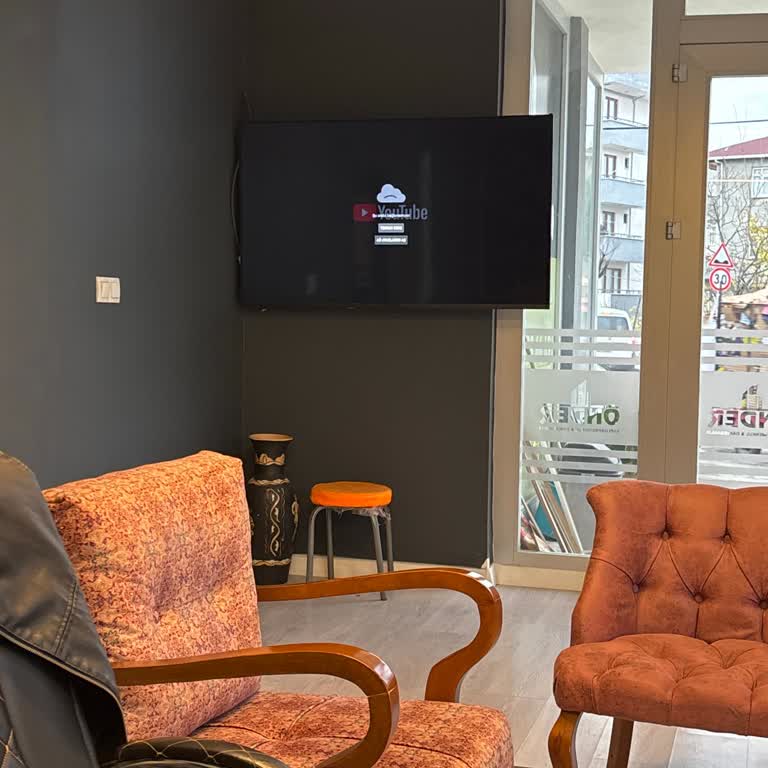 Türk Telekom'un Bağlantı Kesintileri Ve Müşteri Hizmetleri Sorunu