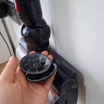 Dyson Süpürge Sorunları Ve Müşteri Hizmetleri İlgisizliği!