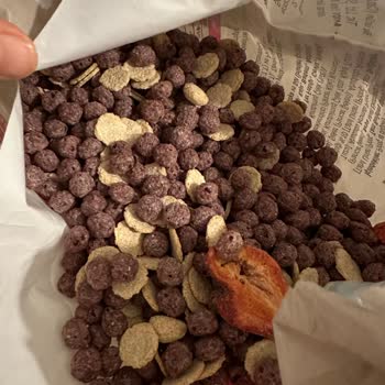 Yanıltıcı Paketleme: Çilekli Beklerken Çikolatalı Sürpriz