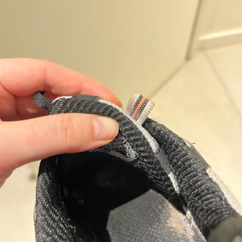 Kalitesiz Ürün Ve İlgisiz Müşteri Hizmetleri