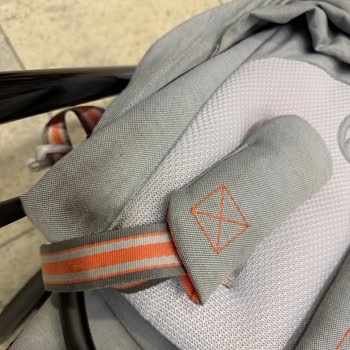 Pegasus'un Bebek Arabası İhmali: Kirli Teslimat