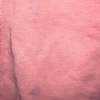 OMO Deterjanı Kıyafetlerde Kalıcı Mavi Lekeler Bırakıyor