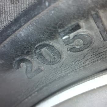 Petlas Lastiklerinde Erken Çatlama Sorunu