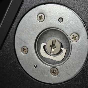 Teknostok Yanıltıcı Ürün Satışı Ve İade Sorunu