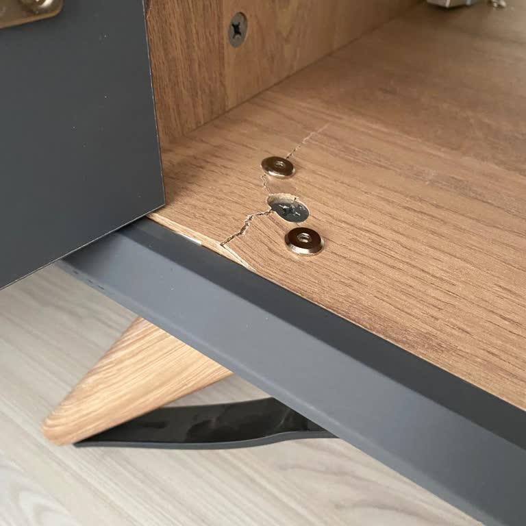 Garanti Kapsamı Dışında Kalan Mobilya Sorunu