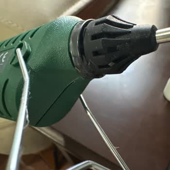 Bosch Silikon Tabancası Başlık Sorunu
