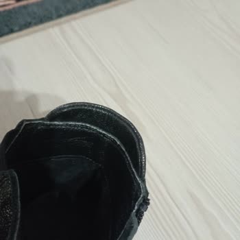 Derimod Bot: Ayak Sağlığını Tehdit Eden Deneyim