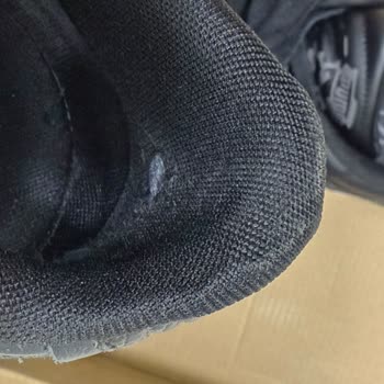 Puma Ayakkabının Topuk Kısmındaki Soyulma Sorunu