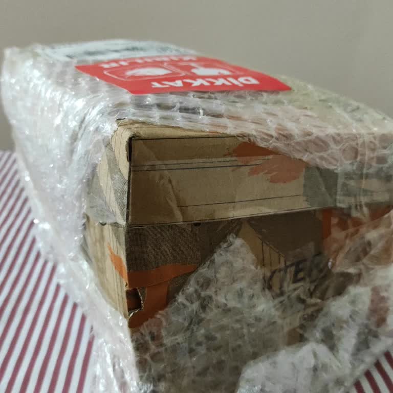 Aras Kargo İle Zamanında Teslimat Ve Hasarlı Ürün Sorunu