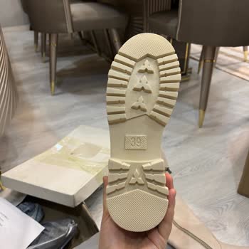 FLO Online'da İade Sorunu Ve Müşteri Hizmetleri Çıkmazı