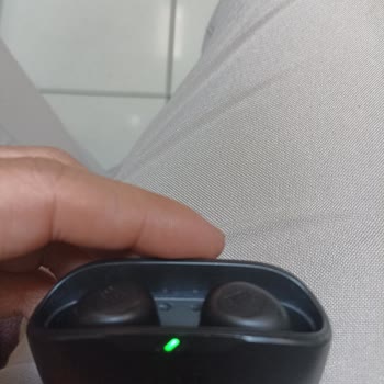JBL100tws Kulaklığımın Sağ Tarafı Çalışmıyor, Yardım Bekliyorum