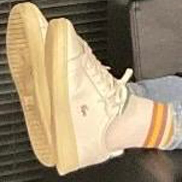 Lacoste Ayakkabının Rahatsız Edici Ses Sorunu