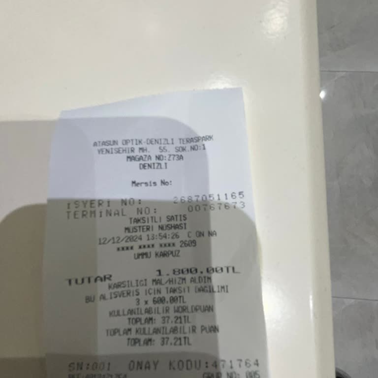 Garanti Kapsamında Olmayan Çatlayan Gözlük Camı