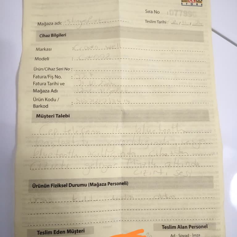 D&R İstinyePark Mağazasında Plak Çalar Sorunu Ve Geciken İade Süreci