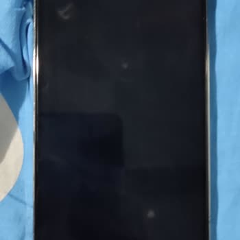 Aldığım Telefon Sorunlarla Dolu Ve Destek Yok
