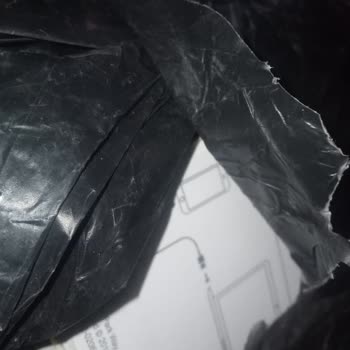 Ezilmiş Kargo: Aras Kargo'nun Sorumluluğu Nerede?