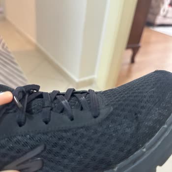 Çiçek Sepeti'nin Duyarsızlığı Ve Skechers Ayakkabı Garanti Sorunu