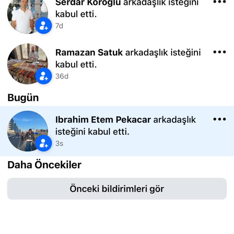 Facebook Hesabımın Otomatik Arkadaşlık İsteği Sorunu