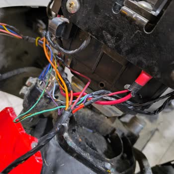 Tvs Motor Ntorg 125 Bayisinde Yaşanan Servis Ve Elektrik Sorunları