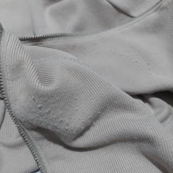 LCW'den Aldığım Sweat İkinci Giymede Tüylendi!