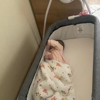 Ebebek Uykusuz Bırakan Beşik Sorunu!