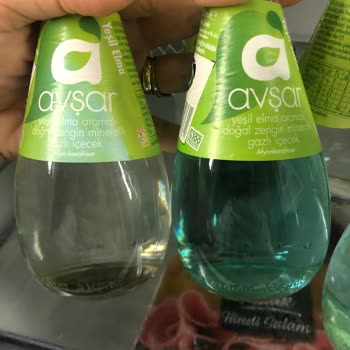 Farklı Renklerdeki Sodalar Ve Yanıtsız Kalan Şikayet